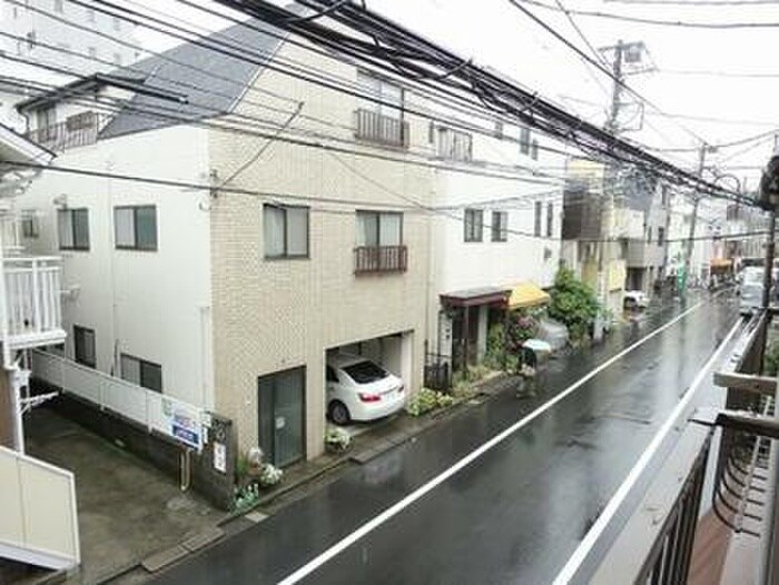 物件内観写真17　(室内からの展望)