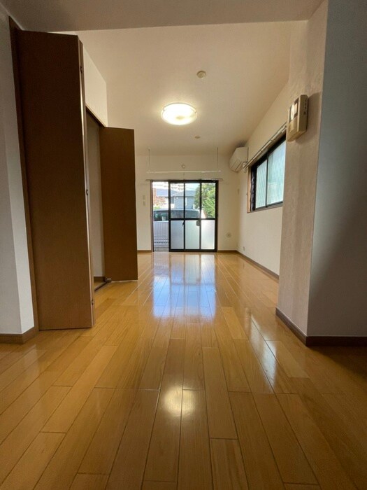 物件内観写真21　(居室)