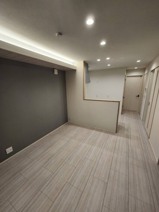 物件内観写真4　(居室)