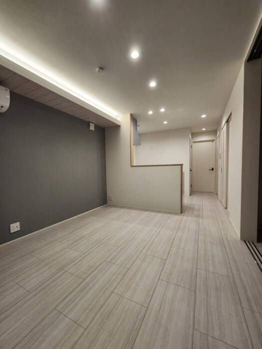 物件内観写真6　(居室)