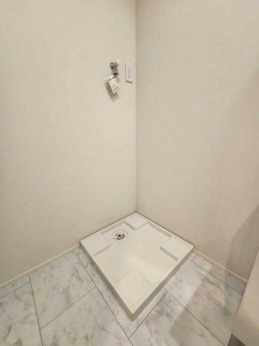 物件内観写真19　(洗濯機置場)