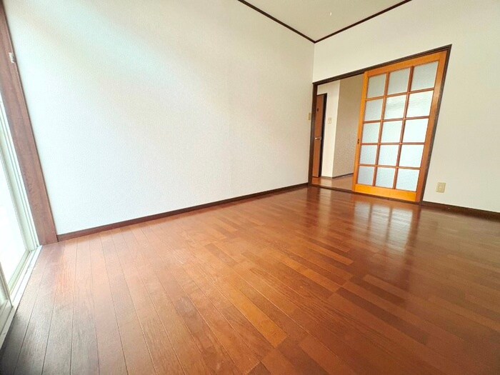 物件内観写真12　(居室)