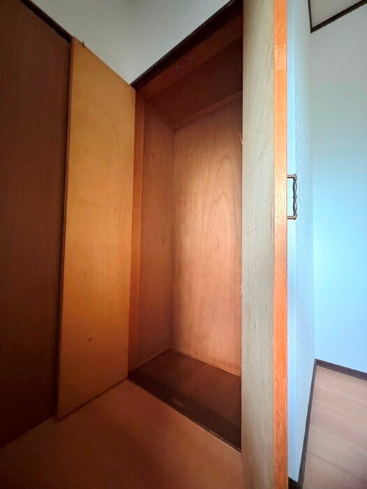 物件内観写真22　(収納)