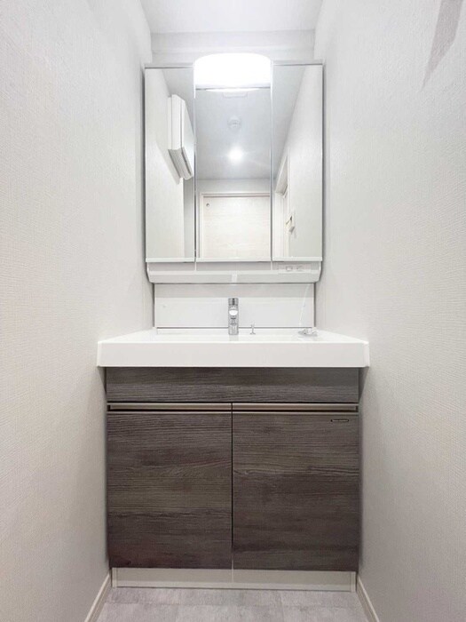 物件内観写真11　(洗面)