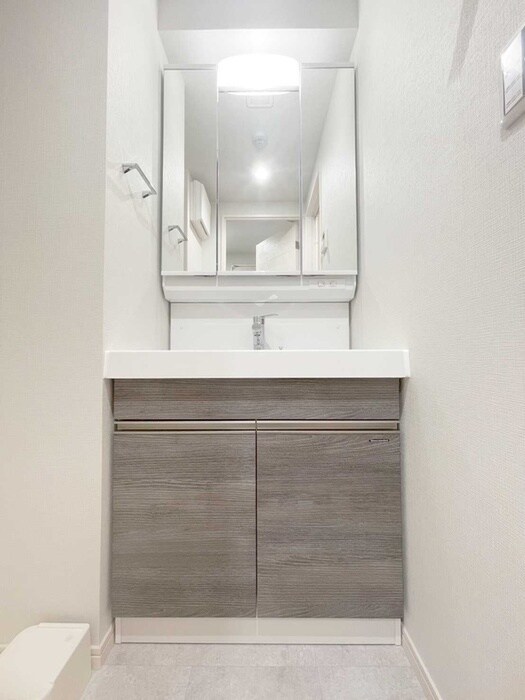 物件内観写真11　(洗面)