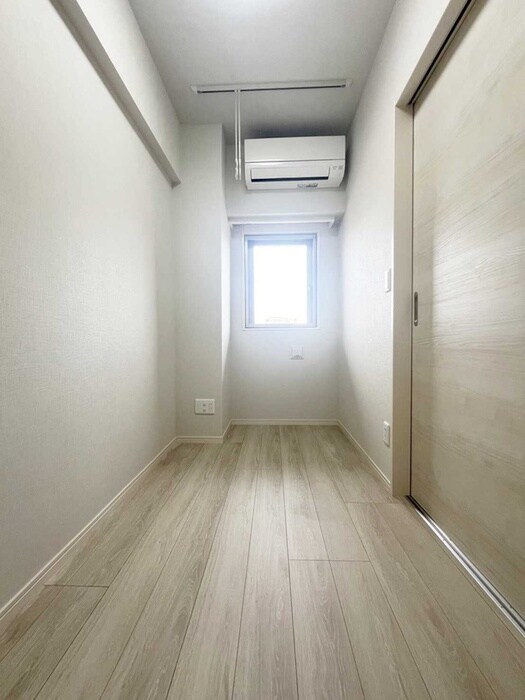 物件内観写真20　(室内からの展望)