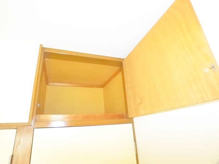 物件内観写真18　(収納)