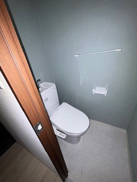 物件内観写真16　(トイレ)