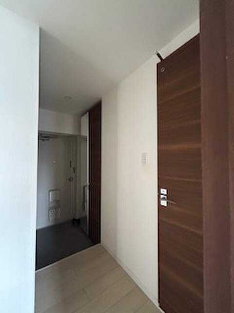 物件内観写真17　(廊下)