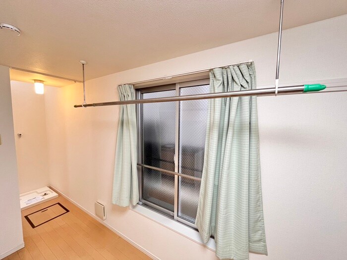 物件内観写真12　(居室)