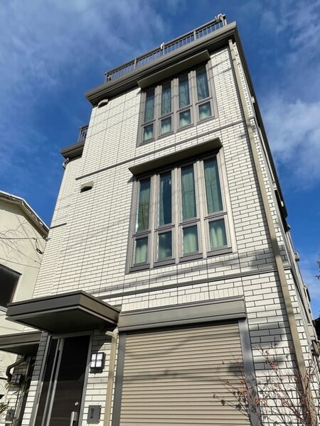新宿区市谷加賀町2-1-5外観写真
