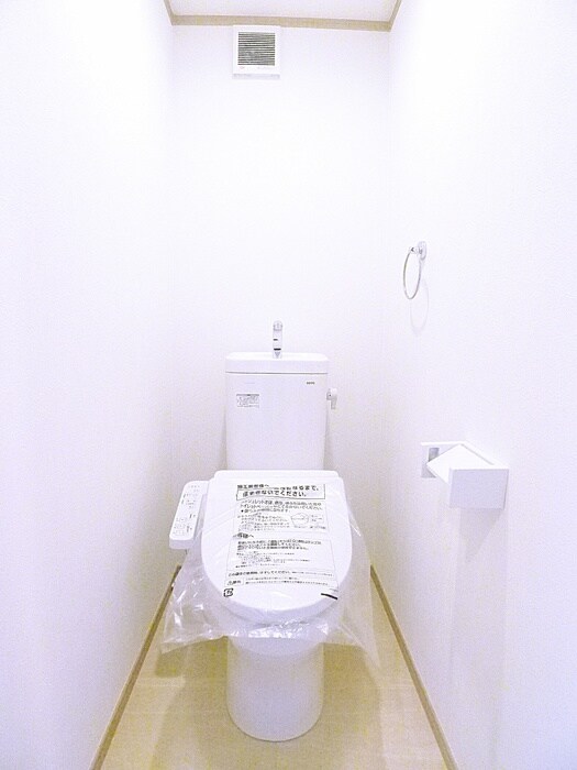 物件内観写真13　(トイレ)