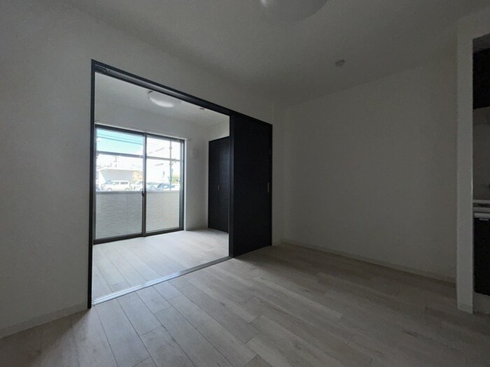 物件内観写真15　(収納)