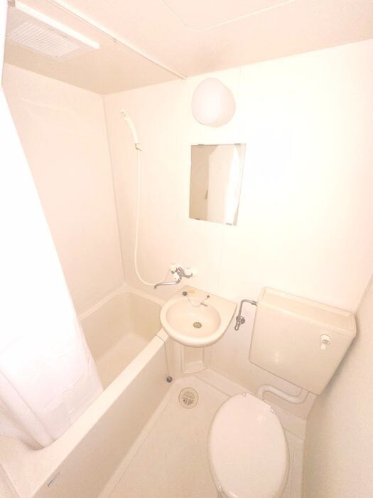 物件内観写真11　(バス／シャワールーム等)