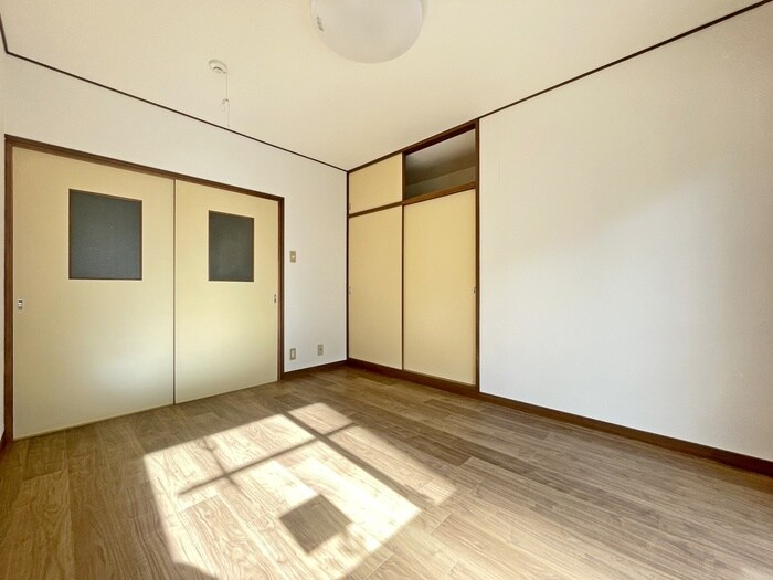 物件内観写真9　(居室)