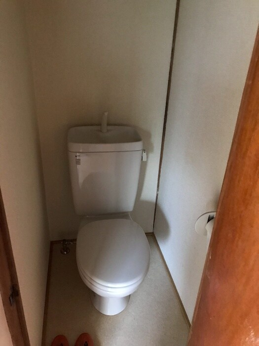 物件内観写真10　(トイレ)