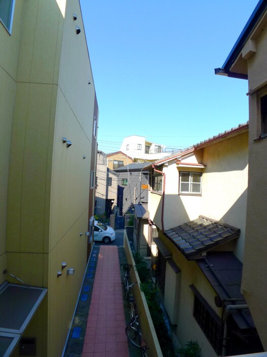 物件内観写真15　(室内からの展望)