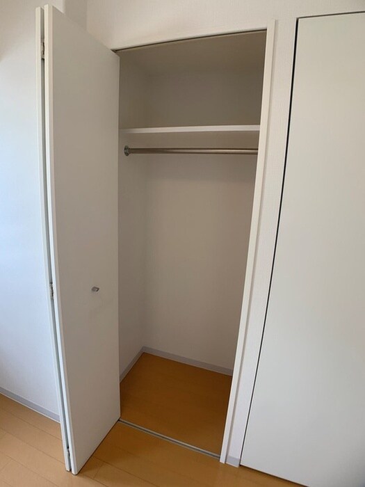 物件内観写真11　(収納)