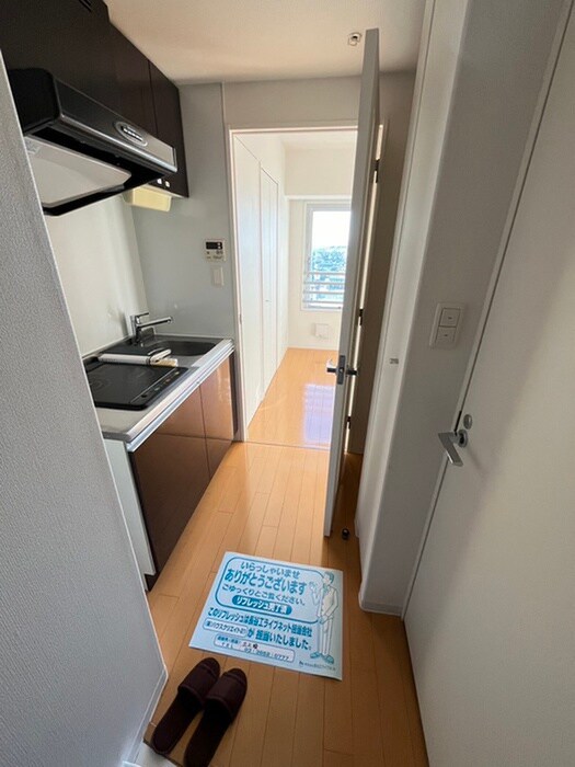 物件内観写真17　(廊下)