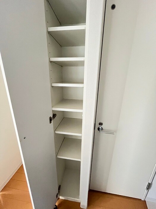 物件内観写真19　(靴箱)
