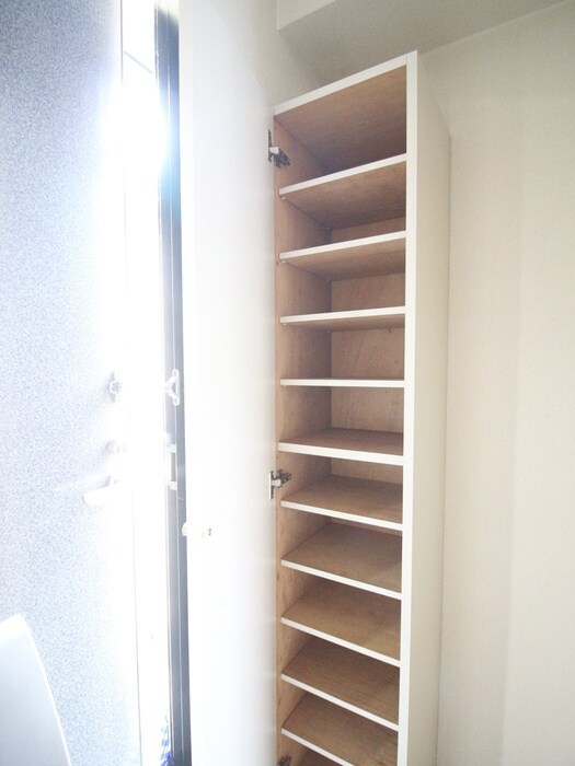 物件内観写真15　(靴箱)