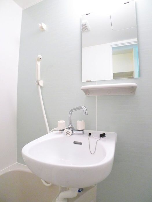 物件内観写真15　(洗面)