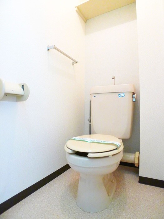 物件内観写真15　(トイレ)