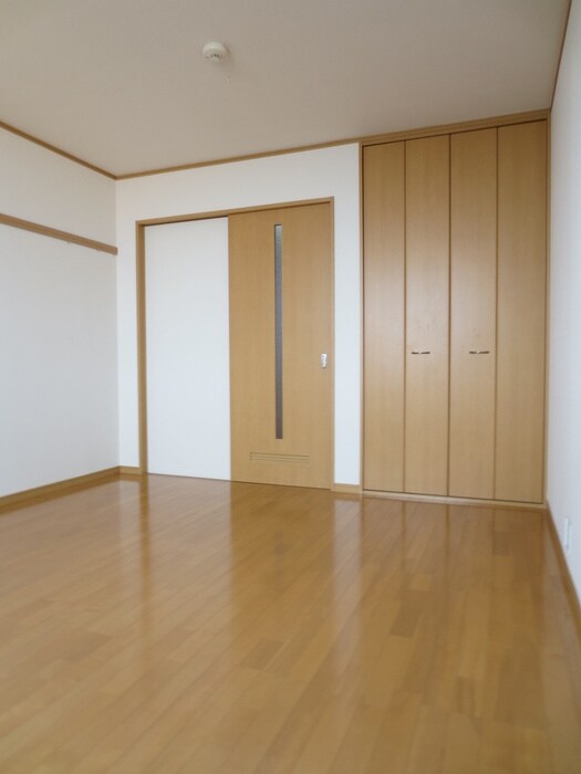 物件内観写真16　(居室)