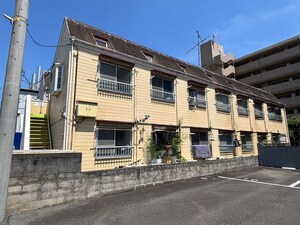 プラザ・ドゥ・デボンＢ外観写真