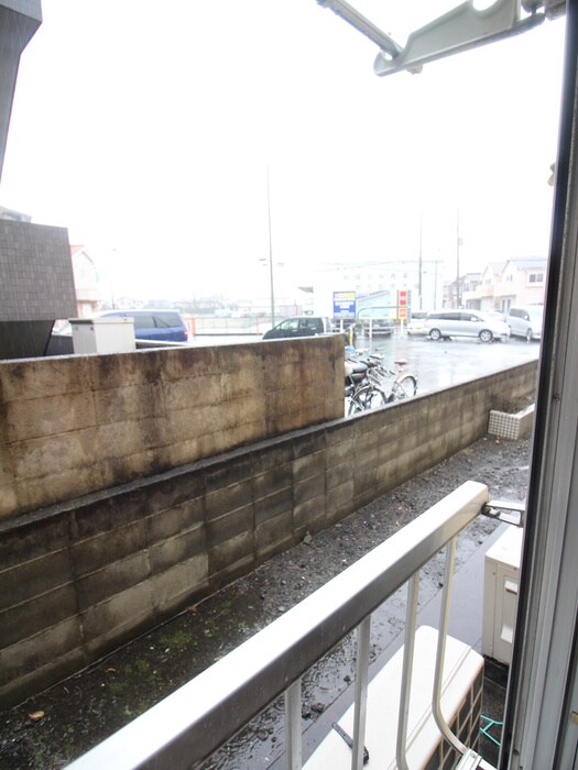 物件内観写真14　(室内からの展望)