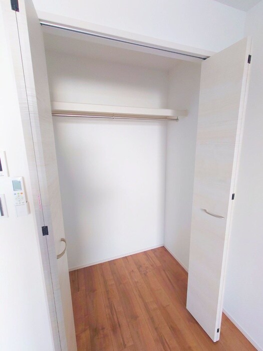 物件内観写真10　(収納)