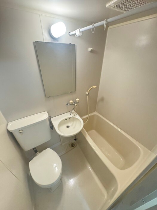 物件内観写真16　(バス／シャワールーム等)