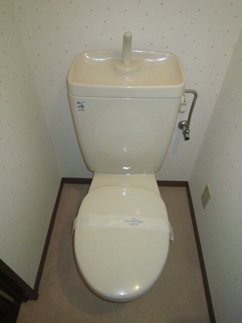 物件内観写真16　(トイレ)