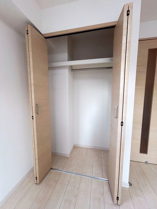 物件内観写真16　(収納)