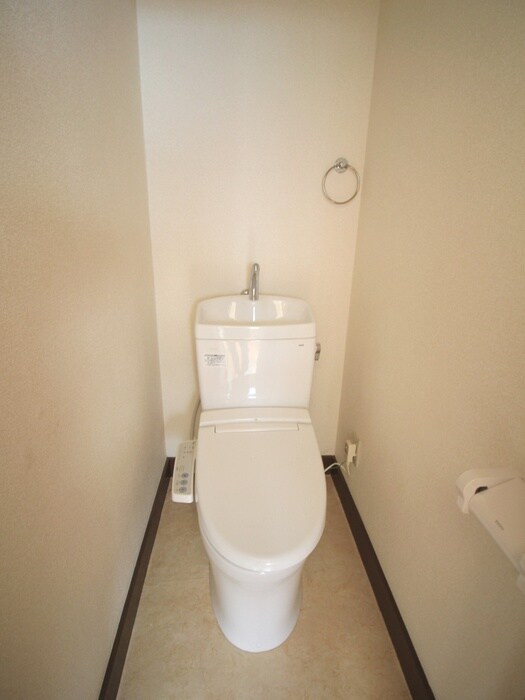 物件内観写真11　(トイレ)