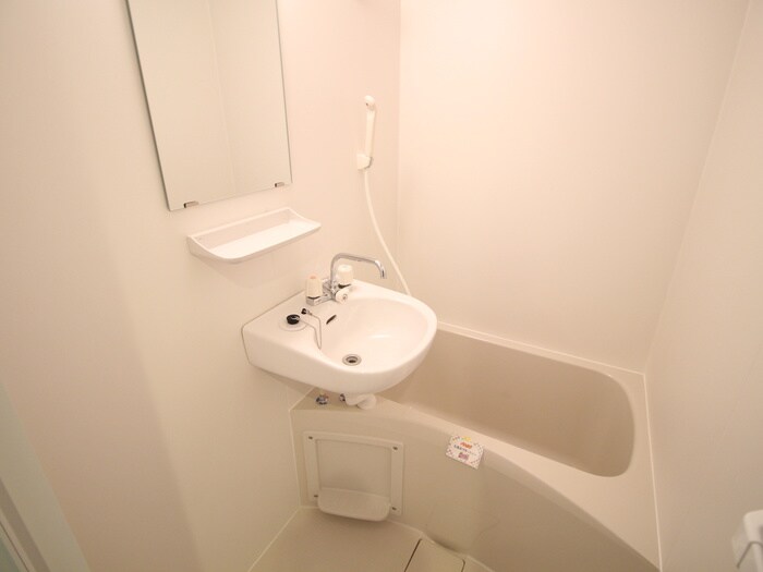 物件内観写真11　(バス／シャワールーム等)