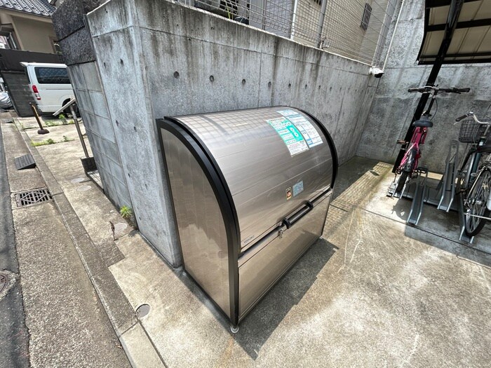 物件外観写真6　(建物設備)