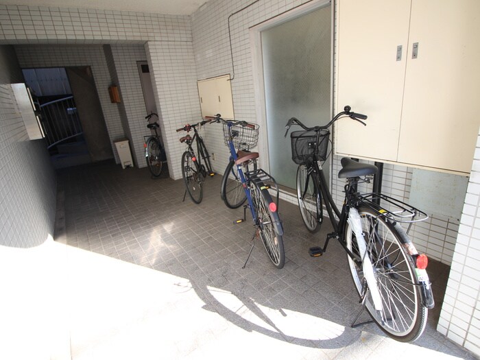 物件外観写真5　(外観写真)