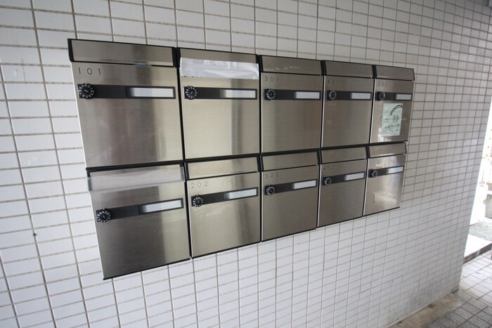 物件外観写真6　(建物設備)