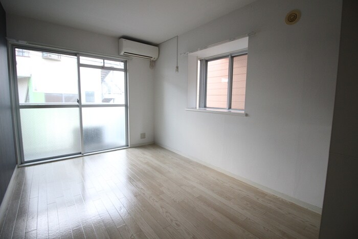 物件内観写真18　(居室)