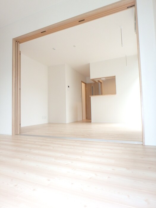 物件内観写真9　(居室)