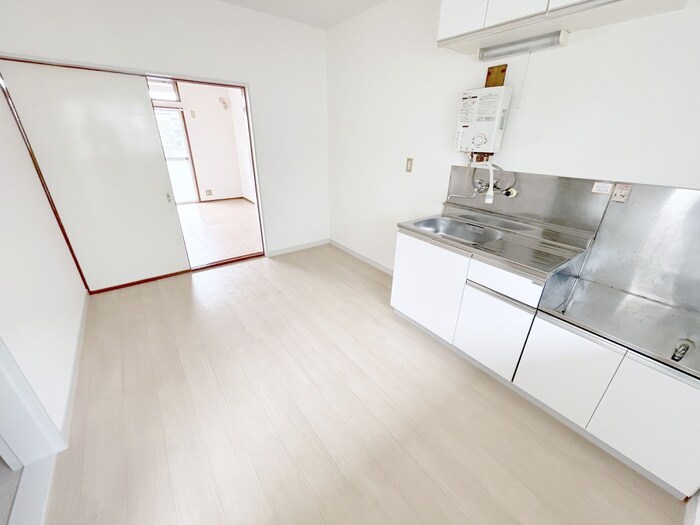 物件内観写真10　(居室)