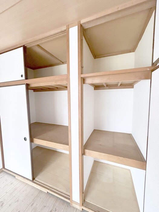 物件内観写真13　(収納)