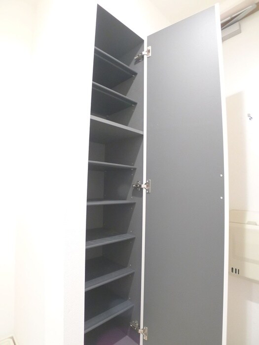 物件内観写真17　(靴箱)