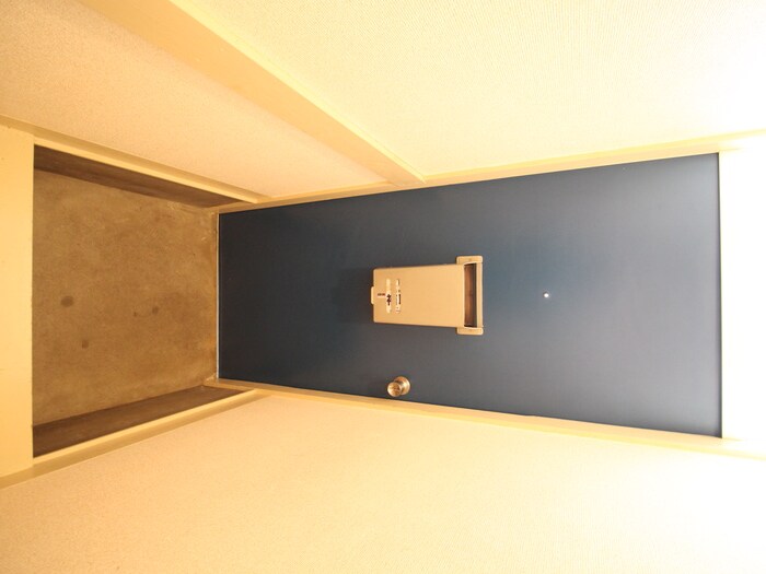 物件内観写真18　(玄関)