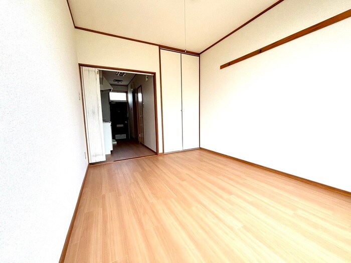 物件内観写真9　(居室)