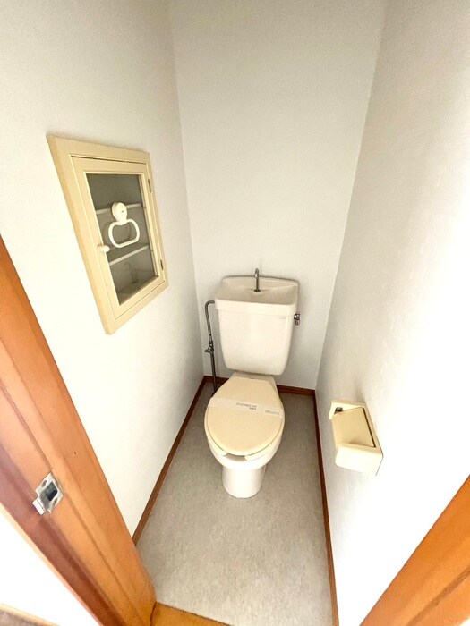 物件内観写真13　(トイレ)