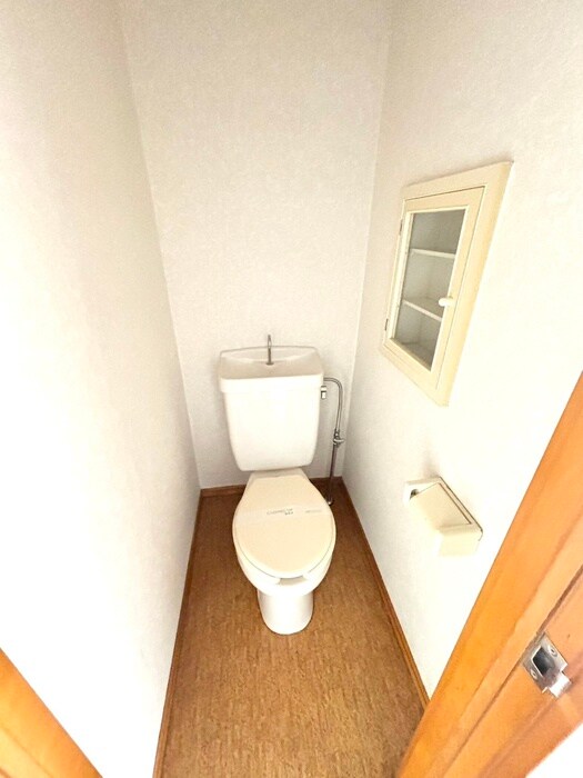 物件内観写真13　(トイレ)