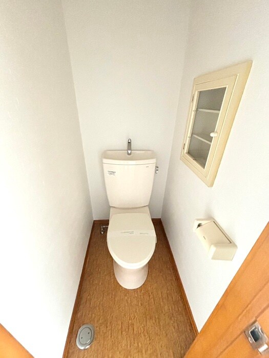 物件内観写真13　(トイレ)