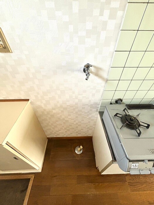 物件内観写真14　(洗濯機置場)